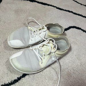 Vivobarefoot Primus Lite III Size 9